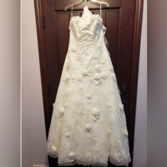 Gorgeous & RARE Maggie Sottero Rhianna Royale Gown NWOT - Picture 11 of 17